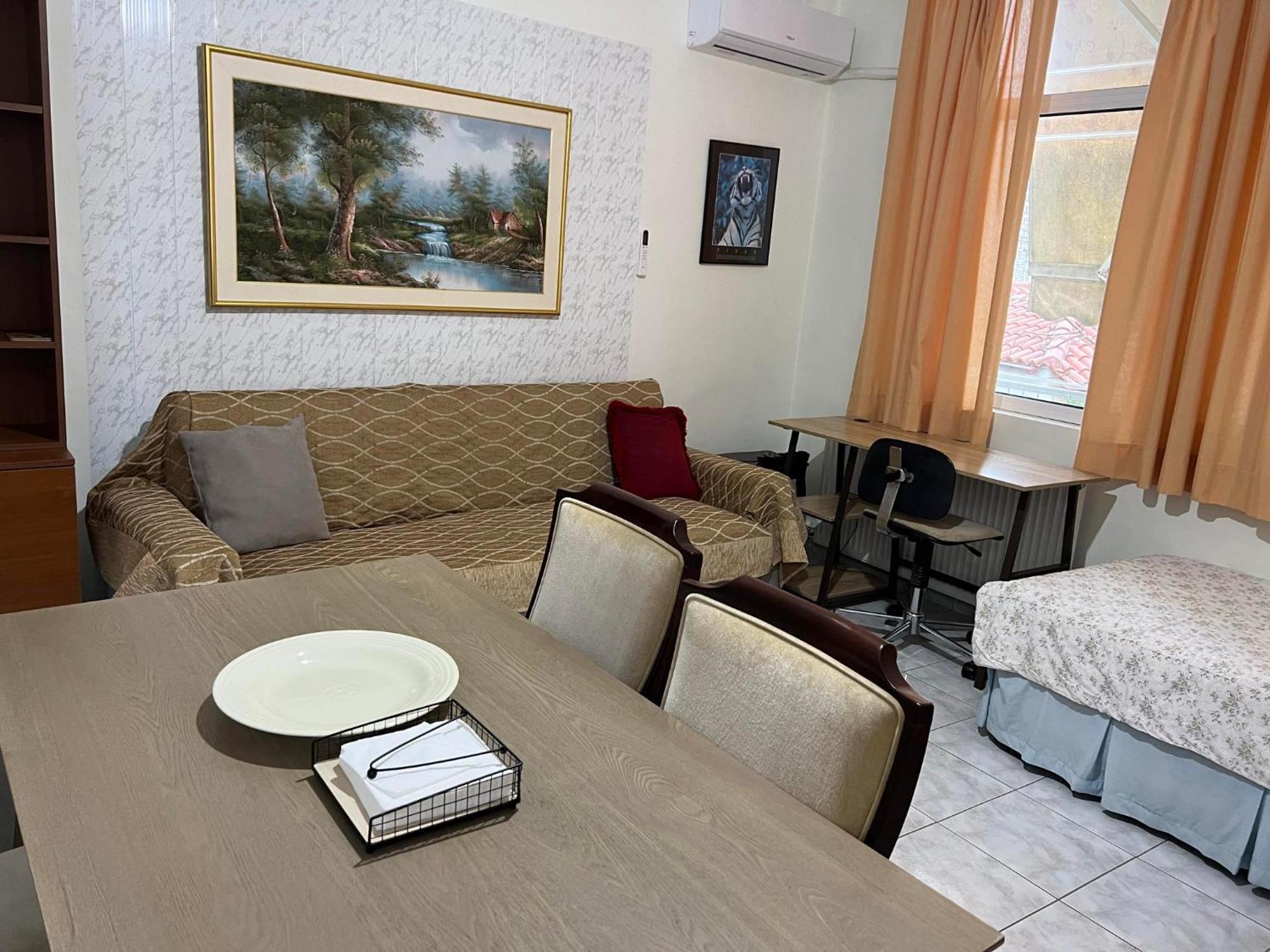 Appartement Under The Castle à Nauplie Extérieur photo